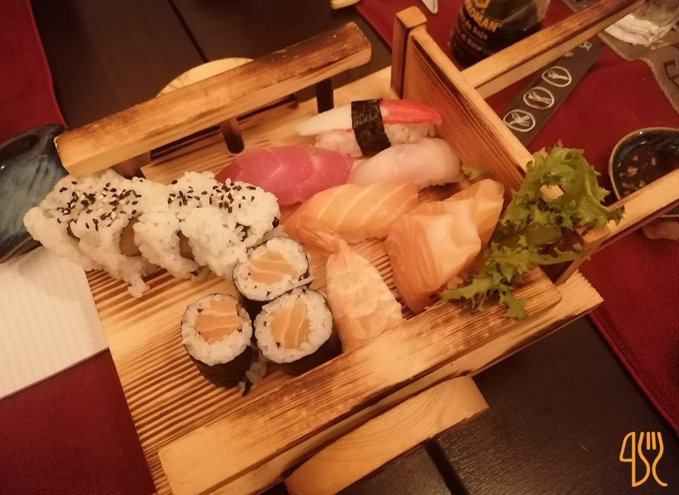 Sushi Mania Terni Comida