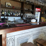 Cacciatori E Pescatori Dentro