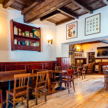 Prins Willem Pub Dentro