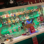 Kobezen Sushi Dentro
