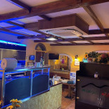 Mangiare À l'intérieur