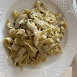 La Nuova Pergola Pizzeria Italiana Comida