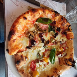 Pizzeria Pucci E Manella Comida