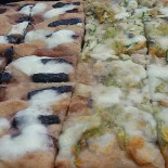 Pizzagrium Agri Pizzeria, Torta Al Testo, Caffetteria Nourriture