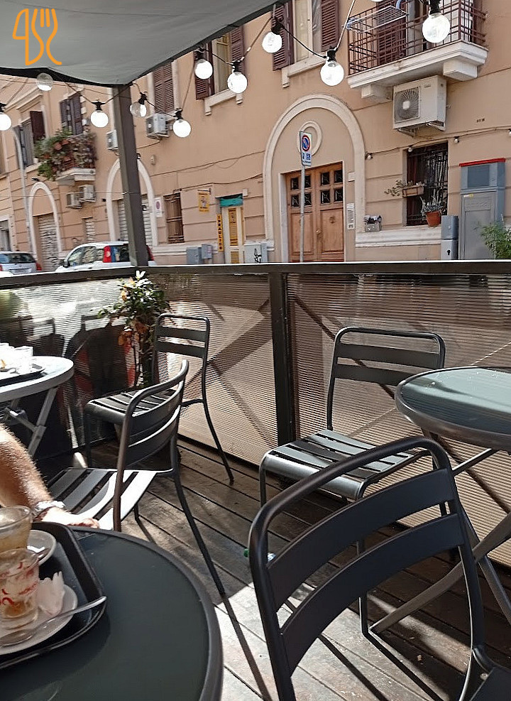 Dolce À l'intérieur