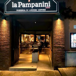 La Pampanini 1956 Extérieur