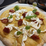 Due Bicchieri Gourmet Pizzeria Comida