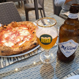 Due Bicchieri Gourmet Pizzeria Getränk
