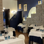 Conte Fabiani E Osteria Nonna Eleonora À l'intérieur