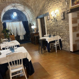 Conte Fabiani E Osteria Nonna Eleonora À l'intérieur