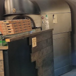 Amale Pizzeria Contemporanea À l'intérieur