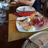 Prosciutteria Taverna Dei Baldi Bebida