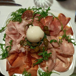 Binario 1 Pizzeria Centro Eventi A Rosolini Comida