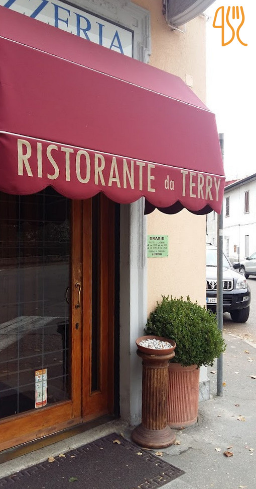 Da Terry Exterior