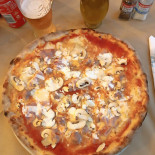 Molo 33 Pizzeria A Brindisi Comida