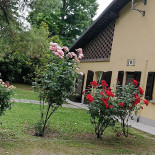 L'oste Exterior