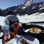 Les Montagnards Außen