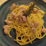 Bianco Rosso E Bollicine Enoteca E Cucina: Aperto Pranzo Aperitivo E Cena Nourriture