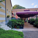 Villa Eire Con Pizza Exterior