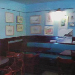 Midi À l'intérieur