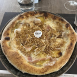 Semplice La Buona Pizza, Fatta A Mano Comida