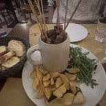 Corte Mancina Nourriture