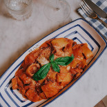 Sciué Solari Comida
