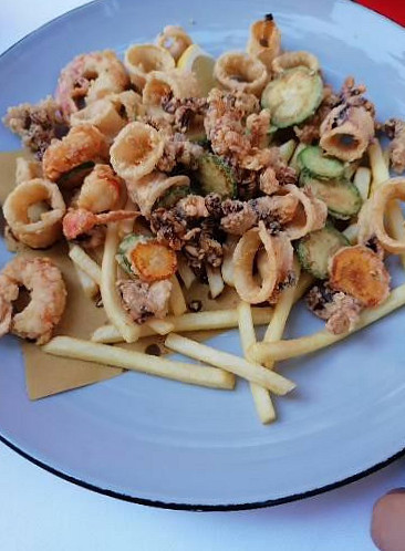 Gioviale Comida