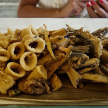Gioviale Comida