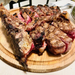 Gioviale Comida