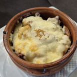 Max's Beer Garden Comida