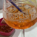 Della Villa Cafe Getränk