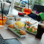 Media Luna Cafe Bebida