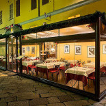 Gallo D'oro Exterior