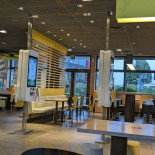 Mcdonald's Dentro