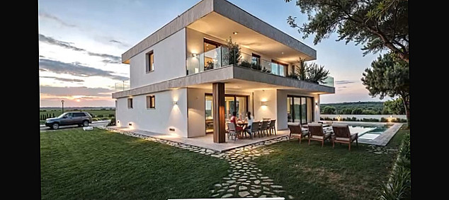 Ristorazione Bertani Exterior