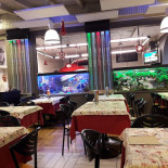La Taverna À l'intérieur