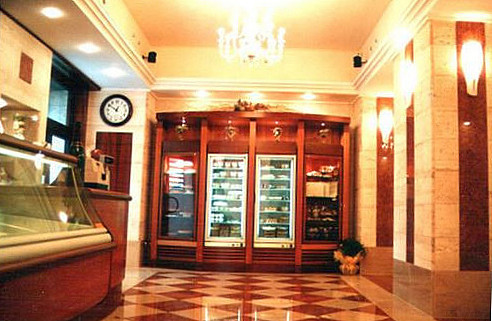 Gran Caffe' Romano Dentro