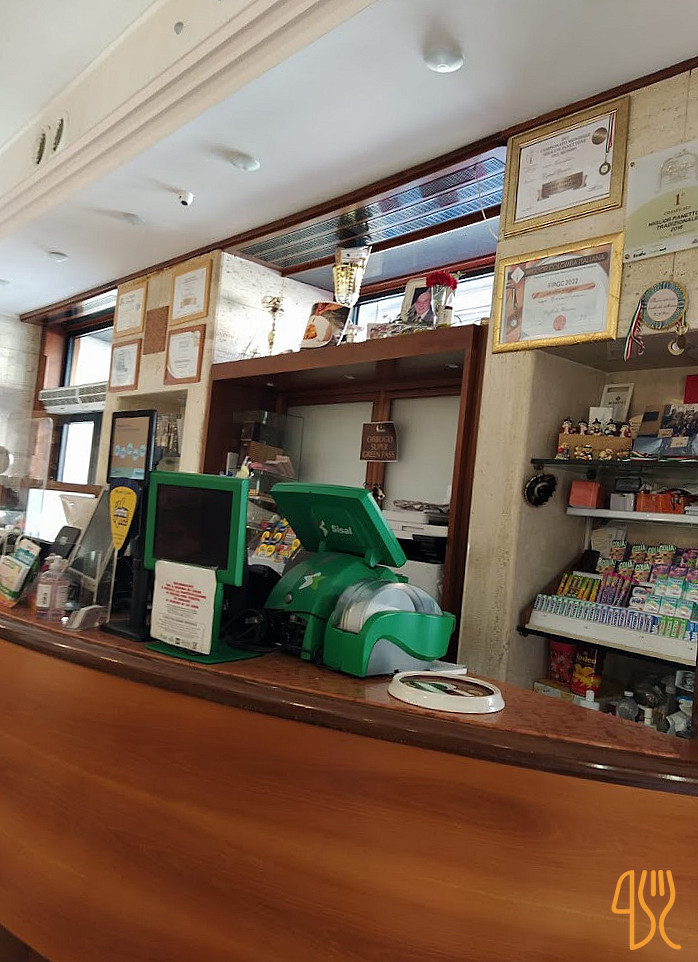 Gran Caffe' Romano Innen