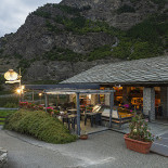 Le Vigneron Exterior