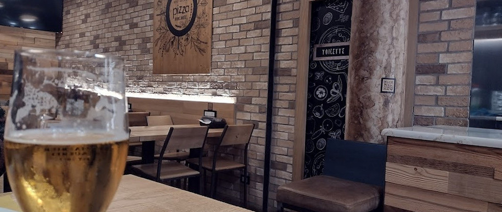 Pizza Granda Exterior