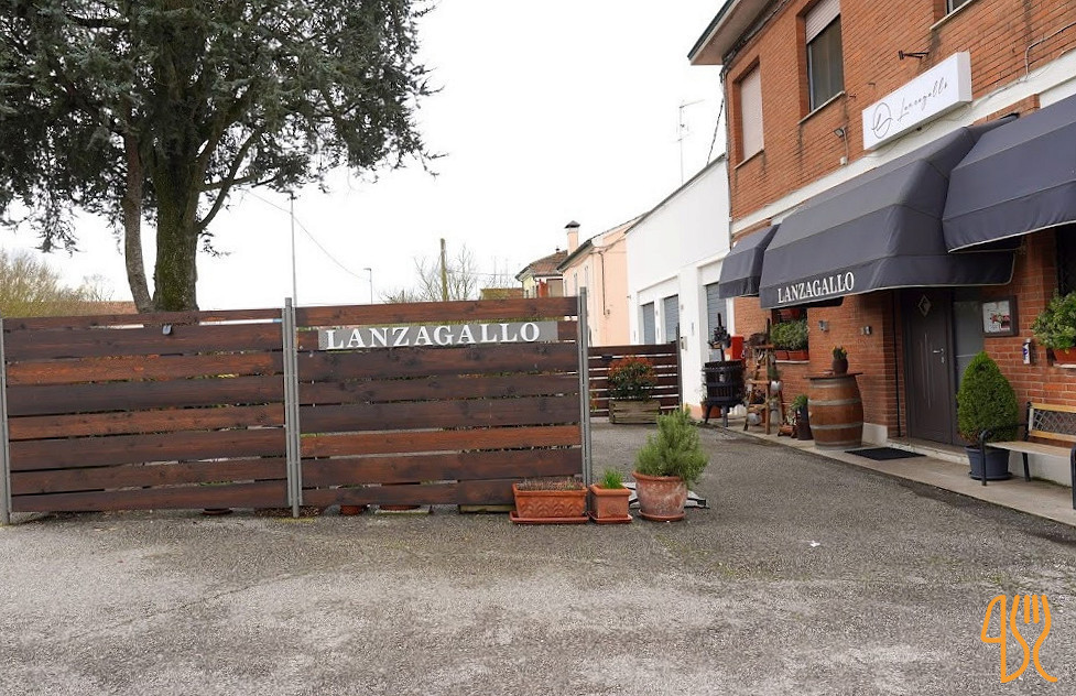 Lanzagallo Extérieur