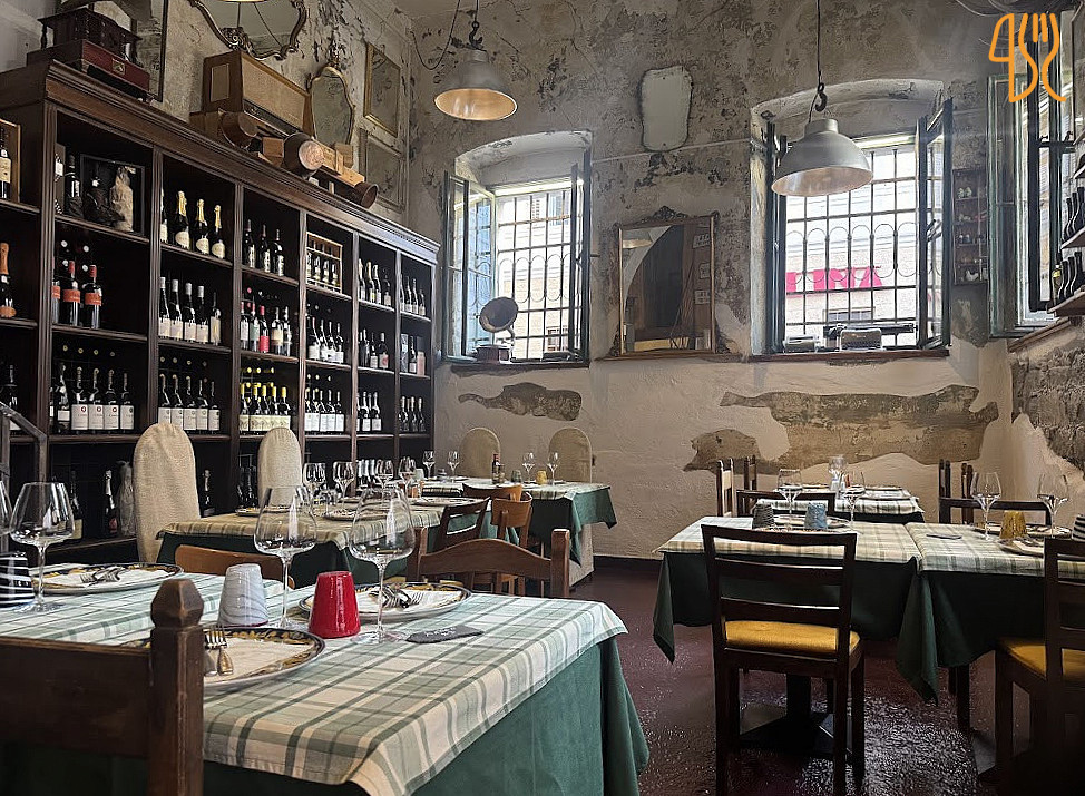 Imperatore Champagneria Vineria Innen