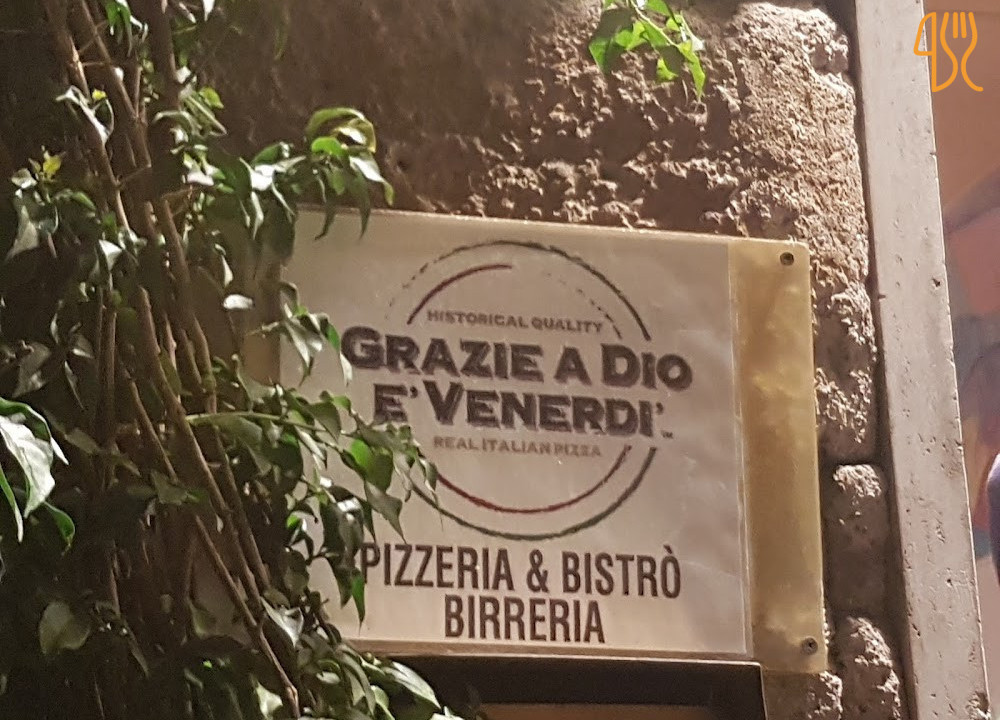 Grazie A Dio è Venerdi Carte