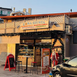 L'ora Giusta Per Paninoteca Rosticceria Cornetteria Extérieur