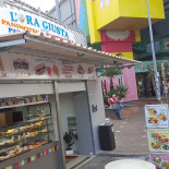 L'ora Giusta Per Paninoteca Rosticceria Cornetteria Extérieur