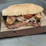 L'ora Giusta Per Paninoteca Rosticceria Cornetteria Nourriture