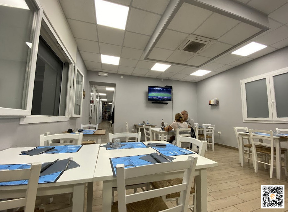 Kòru Agriristopizzeria À l'intérieur