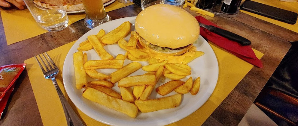 Wood Pub Comida