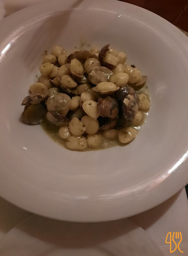 Caffe' Cavour Di Nacci Giuseppe Fabrizio Comida